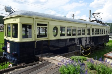 塩田の文化財 丸窓電車 塩田まちづくり協議会