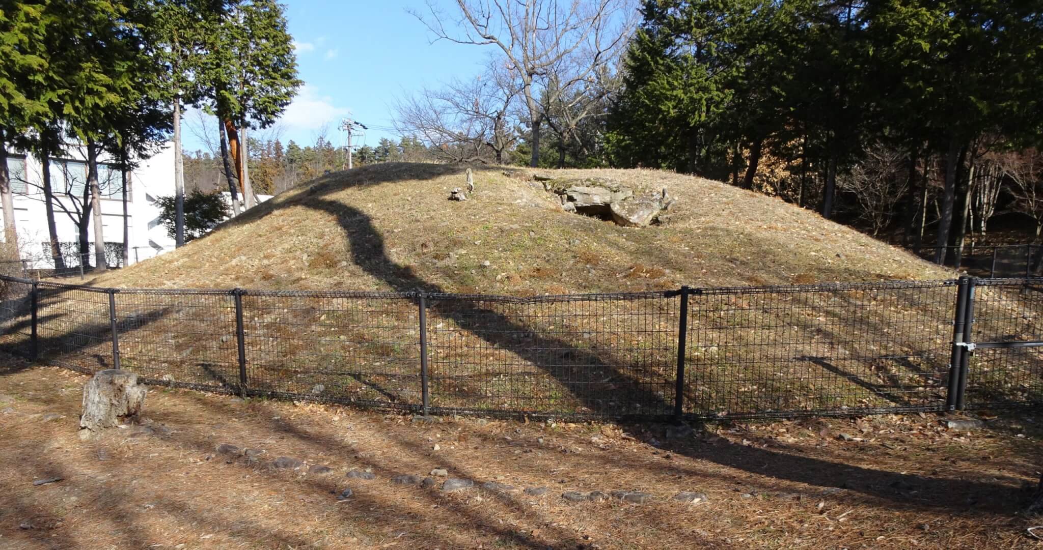 塩田の古墳① 高台の古墳群 塩田まちづくり協議会