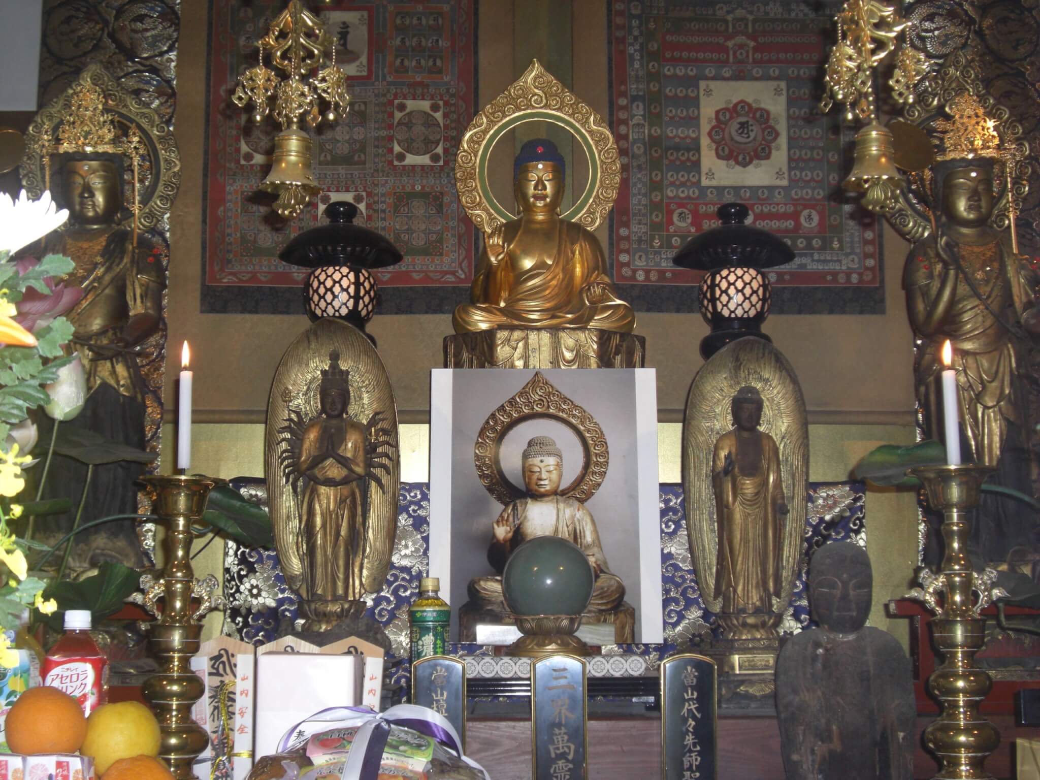 満願寺本尊-scaled.jpg